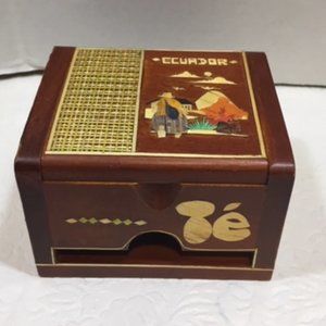 Wooden Box Paper Holder Dispenser Ecuador Country Scene Tabletop 3.75x2.75x2.5"